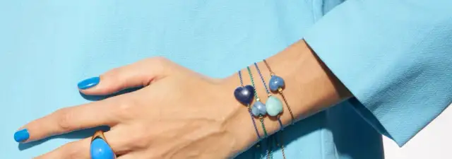 Kolory bransoletek znaczenie: odkryj, co mówią o Twoich emocjach