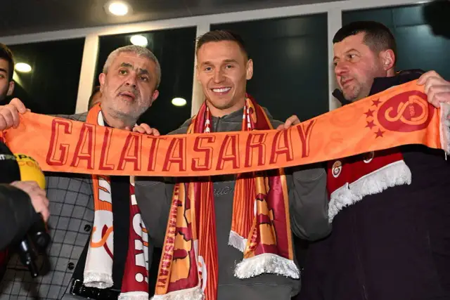 Przemysław Frankowski zarobki - ile naprawdę zarabia w Galatasaray?