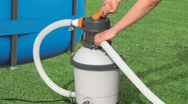 Jak podłączyć pompę do basenu Intex - uniknij najczęstszych błędów