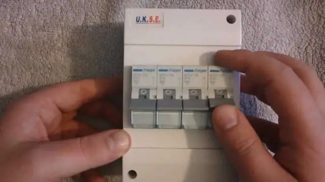 Jak włączyć bezpieczniki i uniknąć problemów z instalacją elektryczną