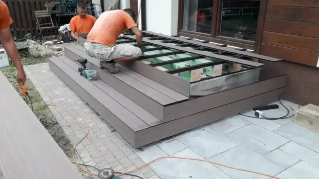 Jak zrobić schody z deski kompozytowej - krok po kroku do trwałości i estetyki