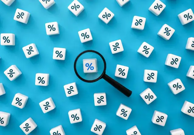 Odsetki podatkowe 2023: Aktualne stawki i sposób obliczania