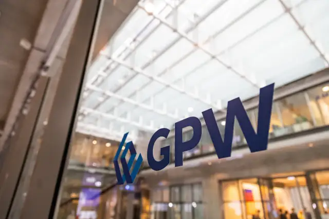 Jak zainwestować 100 zł na giełdzie? Przewodnik dla początkujących