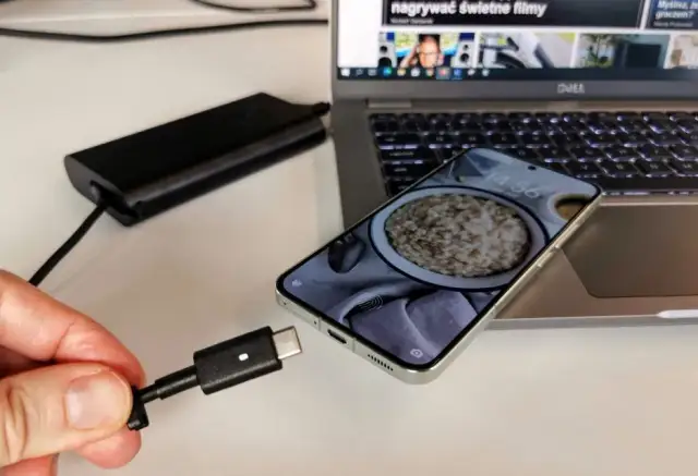 Czy można ładować telefon ładowarką od laptopa? Oto ważne informacje