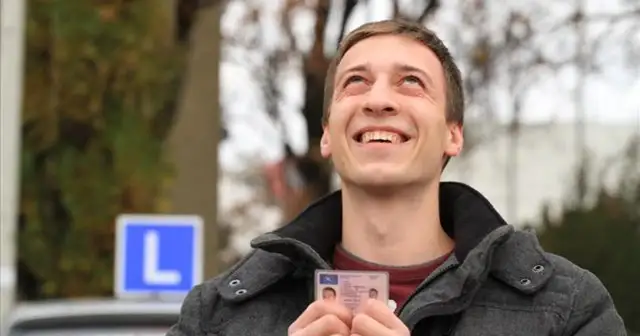 Prawo jazdy do odbioru? Sprawdź status online krok po kroku