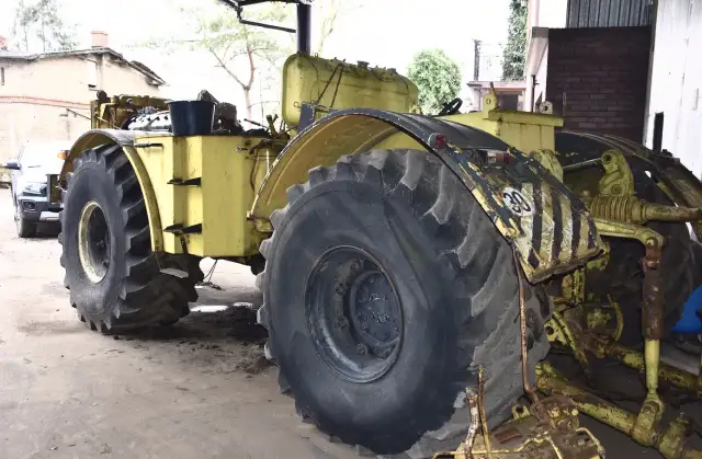 Traktory zabytkowe: Historia, najciekawsze modele i ich renowacja