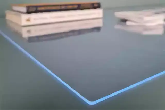 Jak skutecznie zabezpieczyć blat stołu przed uszkodzeniami?