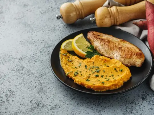 Co jeść po wymiotach? Lekkostrawny obiad na ukojenie żołądka.