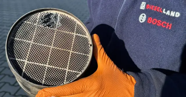 Czyszczenie DPF: Oszczędź tysiące! Porównanie kosztów i metod.