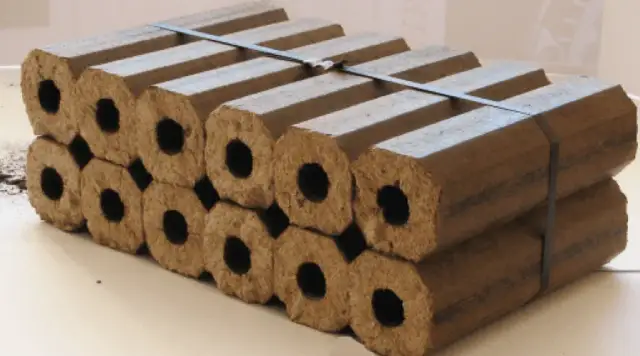 Ile brykietu na zimę? Oblicz, aby uniknąć zimowego chłodu