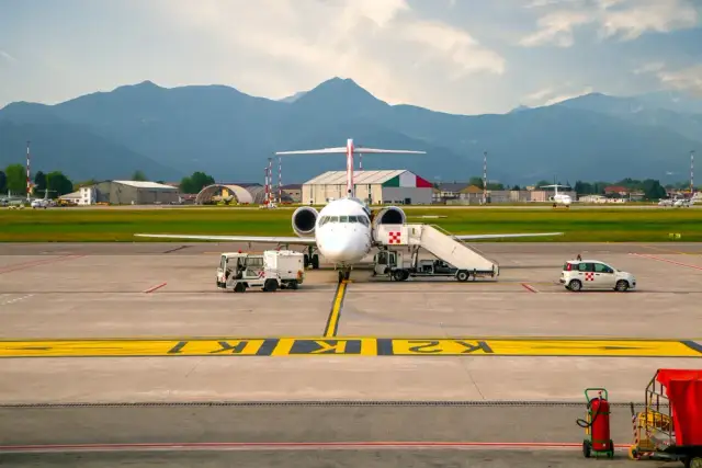 Jak dojechać z lotniska Bergamo do centrum - najlepsze opcje i ceny