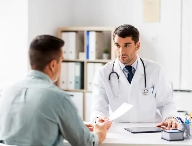 Jak wyglądają badania lekarskie do pracy i co warto wiedzieć?