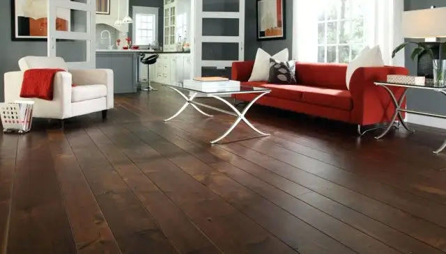 Jak dobrać kolor ścian do ciemnej podłogi? Sprawdzone porady i inspiracje