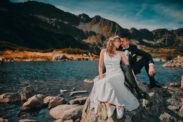 Jak zorganizować sesję ślubną w Dolinie Pięciu Stawów: kompletny poradnik