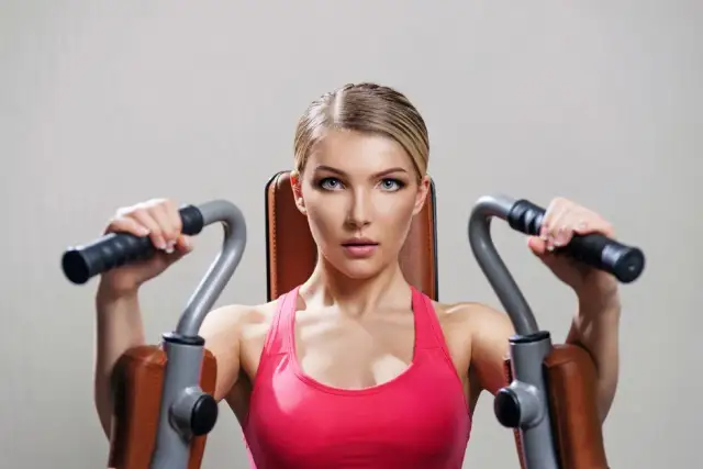 Jakie ćwiczenia na zmniejszenie biustu pomogą Ci w osiągnięciu celu