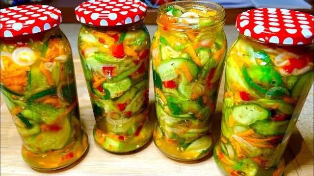 Ogórki kanapkowe w przyprawie gyros - przepis na przekąskę