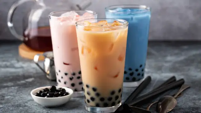 Jaka herbata do bubble tea? Odkryj najlepsze smaki i przepisy