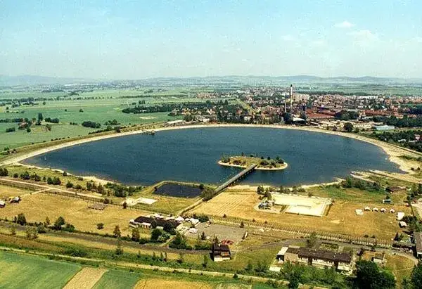 Sudety Bielawa - malowniczy region z trasami i jeziorami górskimi