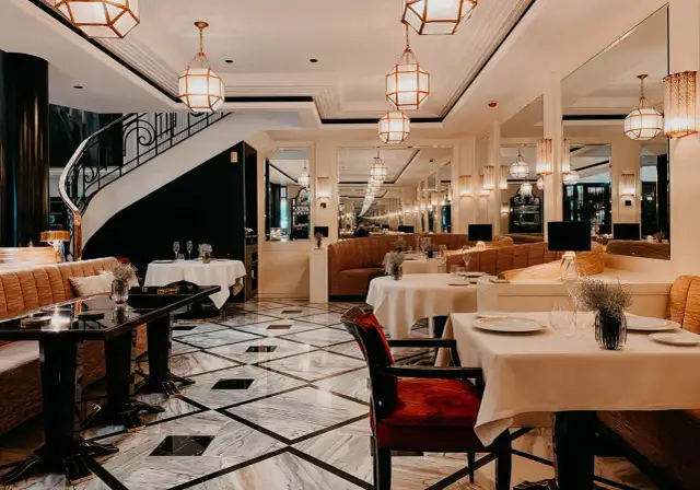 Porto gdzie zjeść: Przewodnik po najlepszych restauracjach i smakach