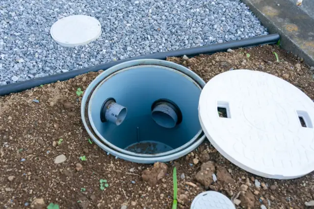 Jak zrobić studnię z opon - proste kroki na efektowną dekorację ogrodu