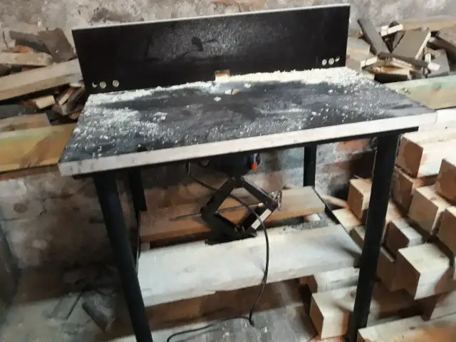 Jak zrobić stół do frezarki krok po kroku – prosty poradnik dla majsterkowiczów