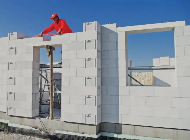 Jaka zaprawa do Ytong? Najlepsza dla Twoich ścian - poradnik