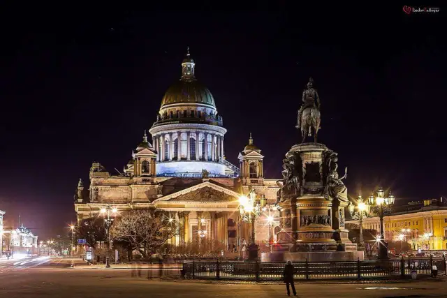 Czy w Rosji jest bezpiecznie? Poznaj ryzyka i bezpieczne miejsca podróży