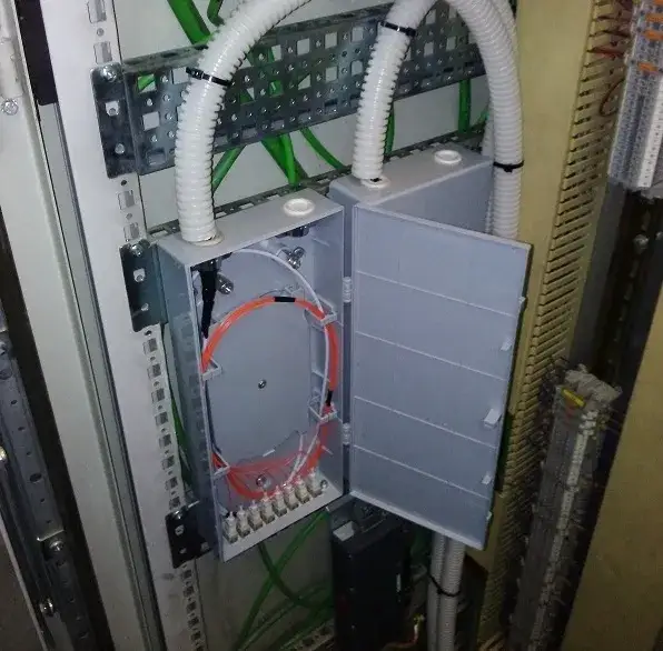 Ile zapłacisz za światłowód? Kabel, spawanie, montaż pełen koszt