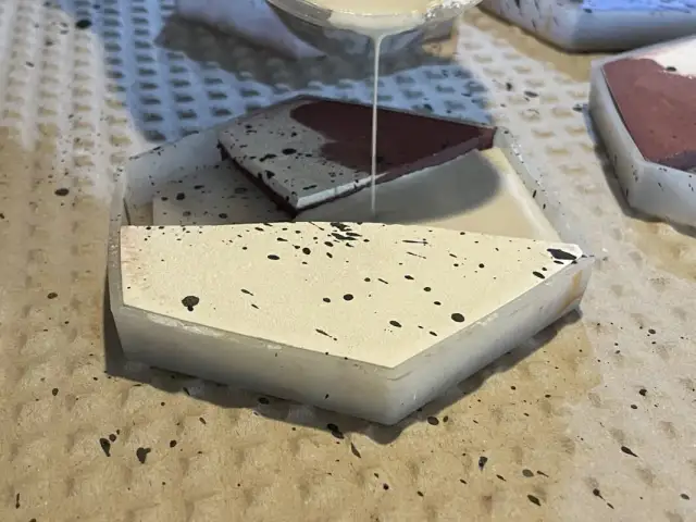 Jak zrobić gips polimerowy - proste kroki i unikaj najczęstszych błędów