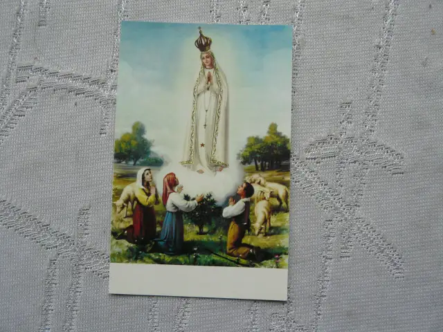 Jakie pamiątki z Fatimy warto kupić? Najlepsze dewocjonalia i porady