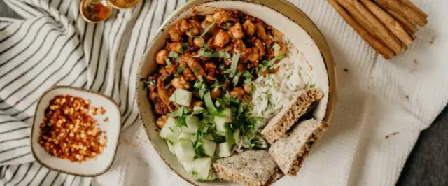 Czym zastąpić białko w diecie wegańskiej, aby uniknąć niedoborów?