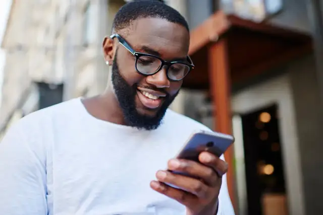 Najlepszy internet mobilny na kartę: porównanie ofert i cen