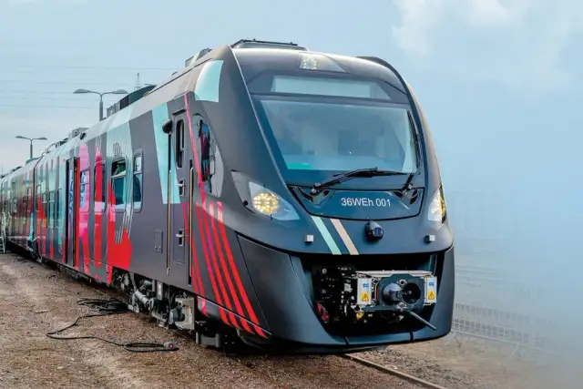 Polskie pociągi: Prąd, diesel, wodór? Co naprawdę je napędza?