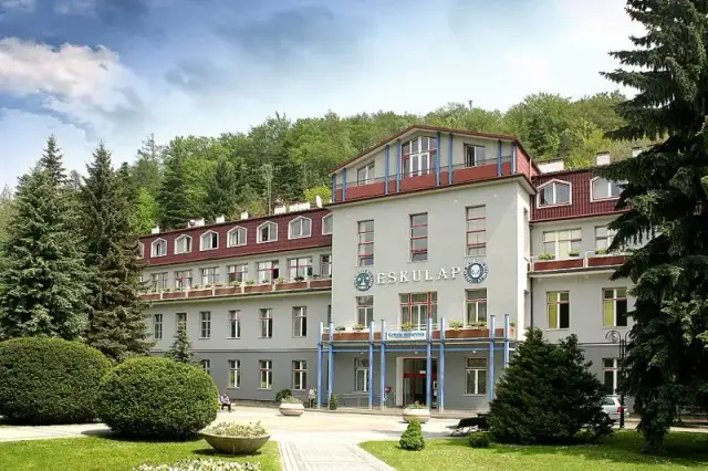 Rymanów-Zdrój sanatoria: Leczenie, ceny, NFZ Przewodnik seniora