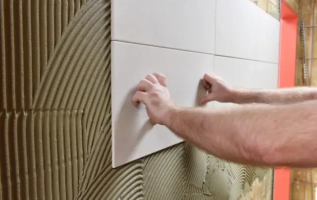 Ile fugi na m2 płytki 60x60 – uniknij błędów w obliczeniach