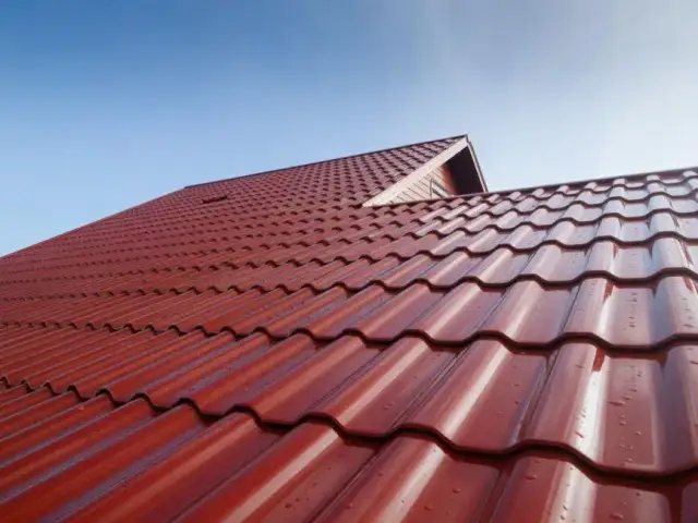 Ondulina na dachu - trwałe i tanie rozwiązanie dla każdego budynku