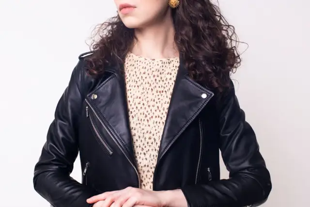 Jak prać kurtkę skórzaną, aby jej nie zniszczyć i zachować jakość