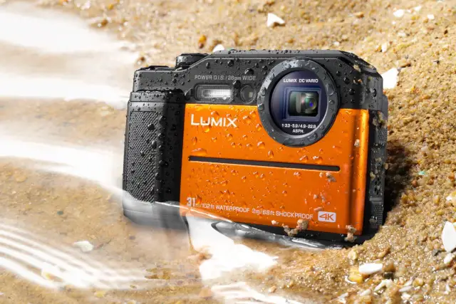 Aparat do zdjęć podwodnych: Poradnik, by wybrać i nie żałować!