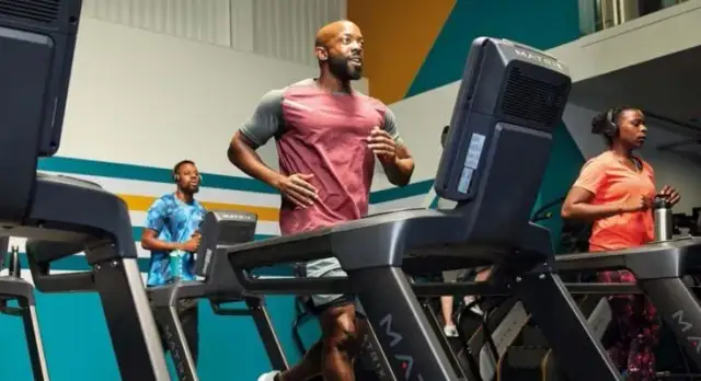 Co to jest cardio? Poznaj korzyści i rodzaje ćwiczeń tlenowych