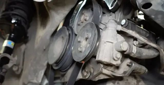 Jak wymienić pasek alternatora Golf 3 - uniknij kosztownych błędów