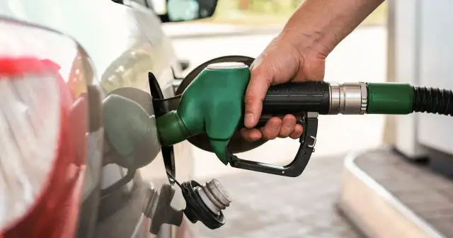 Diesel: Co to za paliwo? Skład, typy, działanie i przyszłość