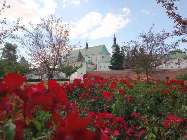 Atrakcje Leżajsk: Odkryj ukryte skarby i rodzinne przyjemności