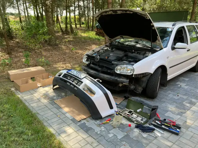 Hyundai i30: Wymiana skraplacza klimatyzacji czy dasz radę?