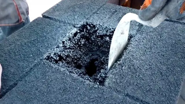 Smoła w kominie? Poznaj sekrety czystego i bezpiecznego palenia!