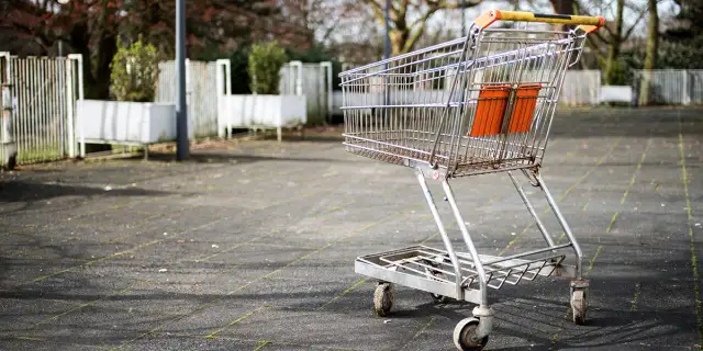 Czy zakupy w niedzielę to grzech? Odkryj moralne dylematy tej kwestii