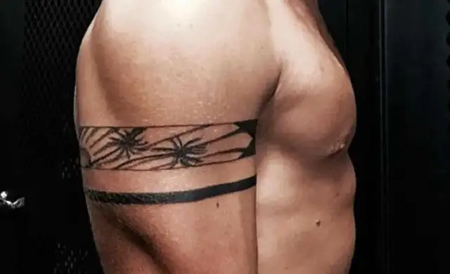 Tatuaż opaski na ręce co oznacza - odkryj jego głębokie znaczenie