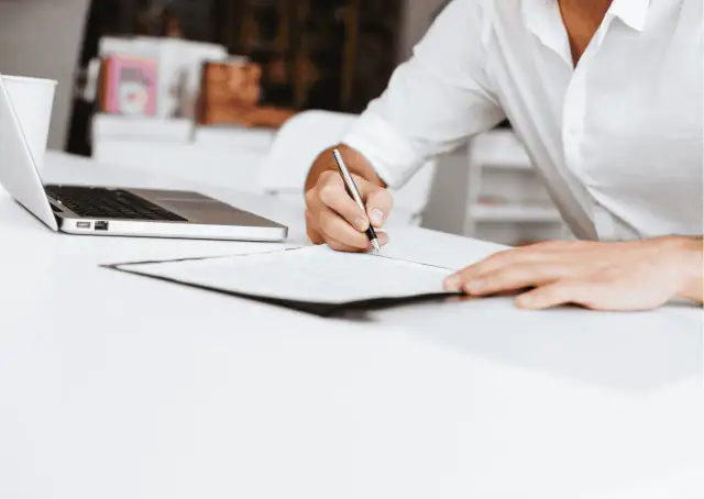 Jak obliczyć zysk z lokaty? Krok po kroku do realnych zarobków