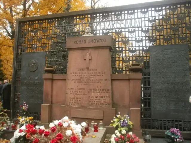 Jak znaleźć zmarłego na cmentarzu bródnowskim bez zbędnych trudności