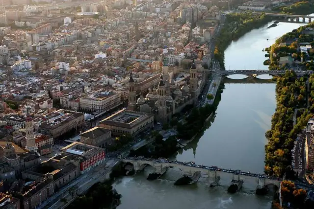 Zaragoza y alrededores: Tu guía para un viaje inolvidable