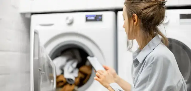 Pralka Samsung Eco Bubble: Dlaczego pranie nie pachnie? Oto przyczyny
